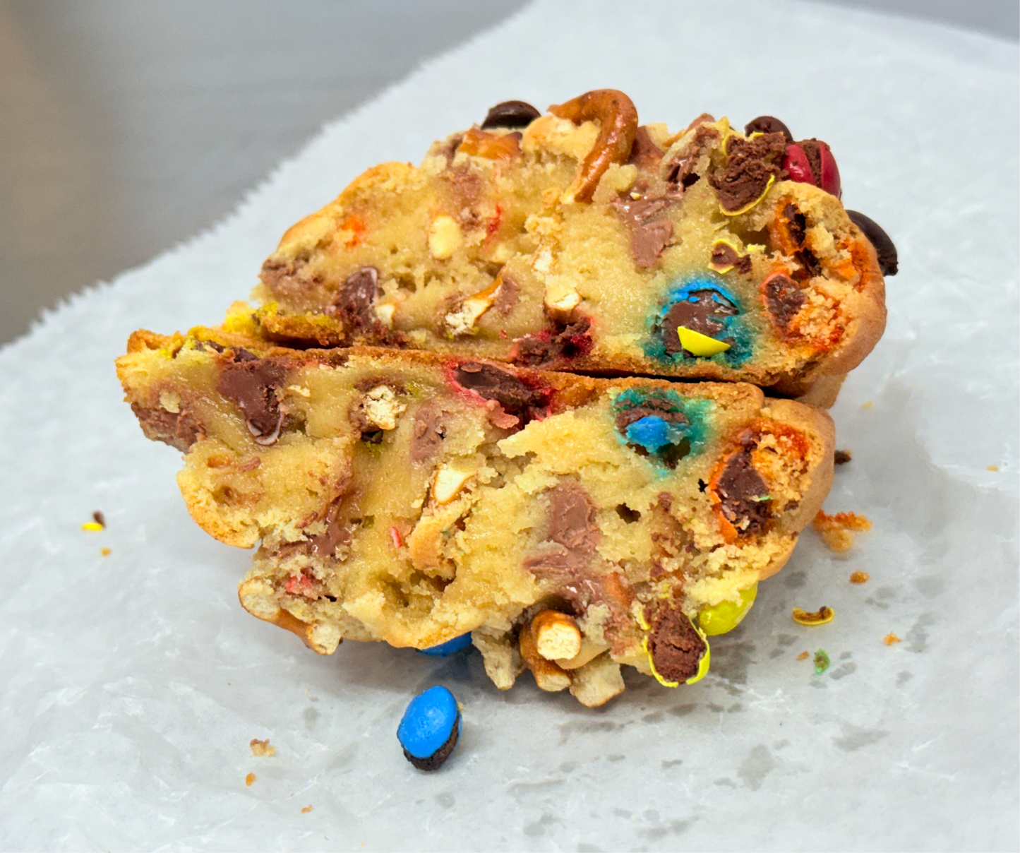 M&M Pretzels Crunch