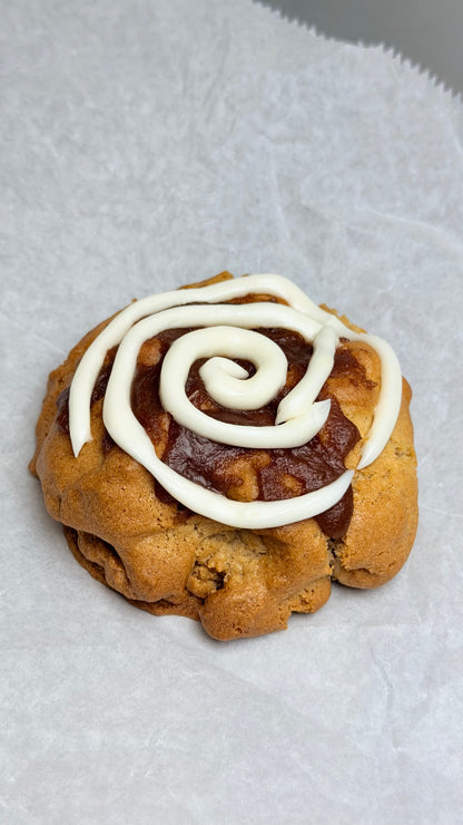 Cinnamon Roll Cookie